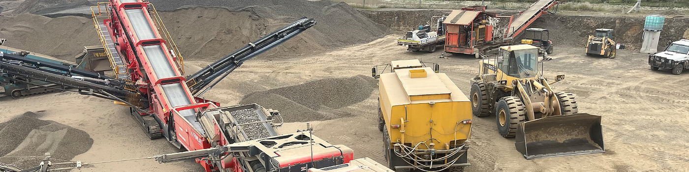 Quarry plant equipment during daylight